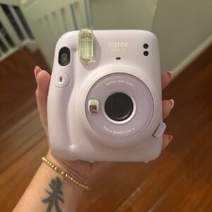 Lilac instax mini 11